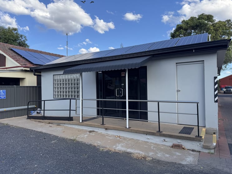 8 Arthur Street Dubbo NSW 2830 - Image 3