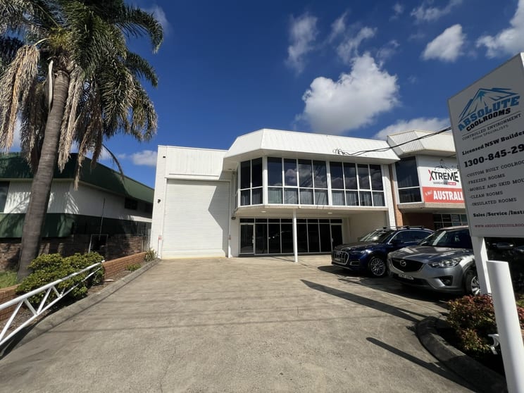 Click to view all images 8 Stacey Street Bankstown NSW 2200 - Image 1