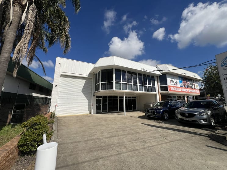 Click to view all images 8 Stacey Street Bankstown NSW 2200 - Image 2