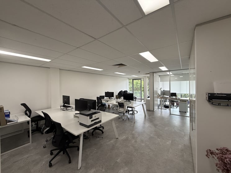 Click to view all images Warriewood NSW 2102 - Image 2