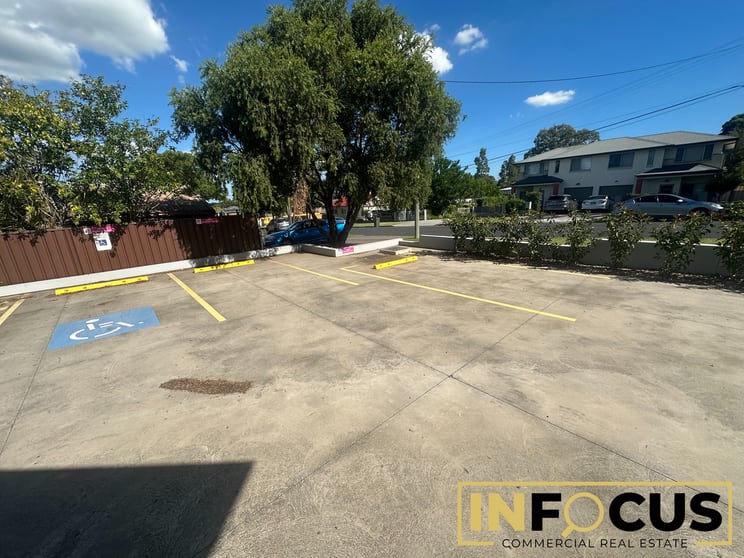 Click to view all images Rooty Hill NSW 2766 - Image 2