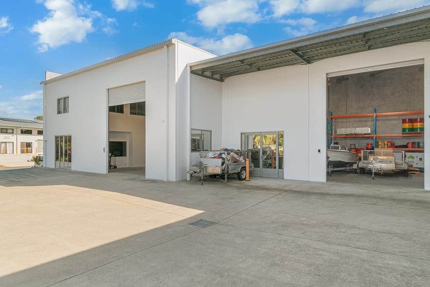 Click to view all images 1&2/ 7 Bonanza Drive Billinudgel NSW 2483 - Image 3