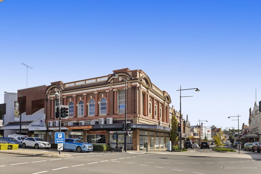 Suite 9 & 10/353 Ruthven Street Toowoomba City QLD 4350 - Image 1