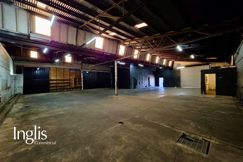 Click to view all images 10/10-16 Argyle Street Camden NSW 2570 - Image 3