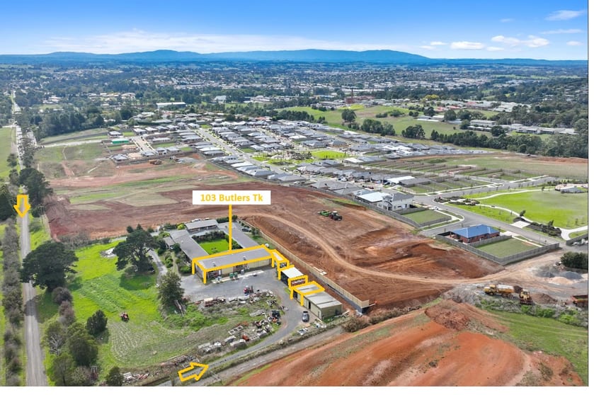 Click to view all images No's 1 - 8/103 Butlers Track Warragul VIC 3820 - Image 1