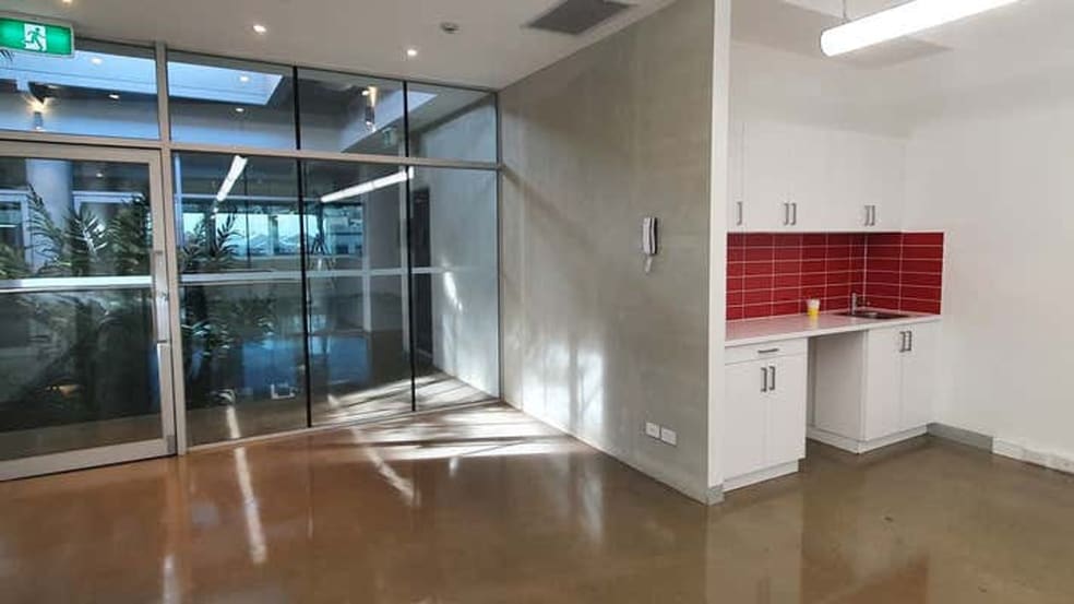 Click to view all images Collingwood VIC 3066 - Image 2