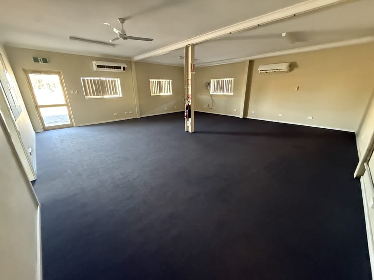 Click to view all images 14 Harwell Way Wedgefield WA 6721 - Image 1
