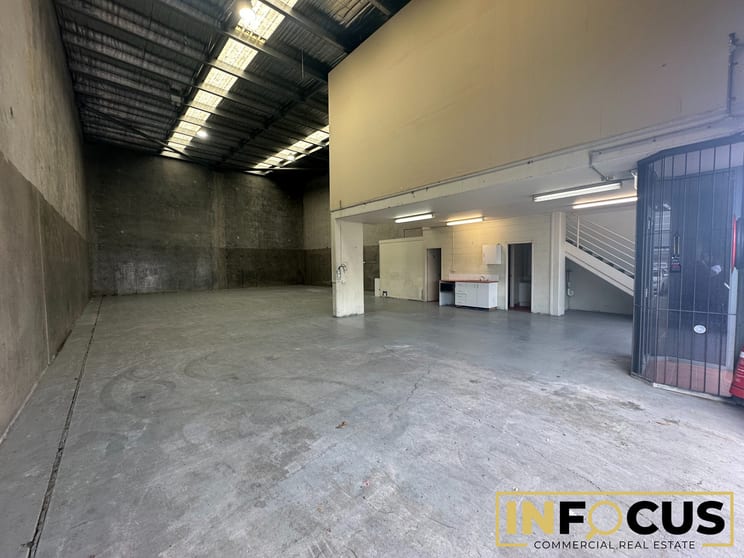 Click to view all images Arndell Park NSW 2148 - Image 3