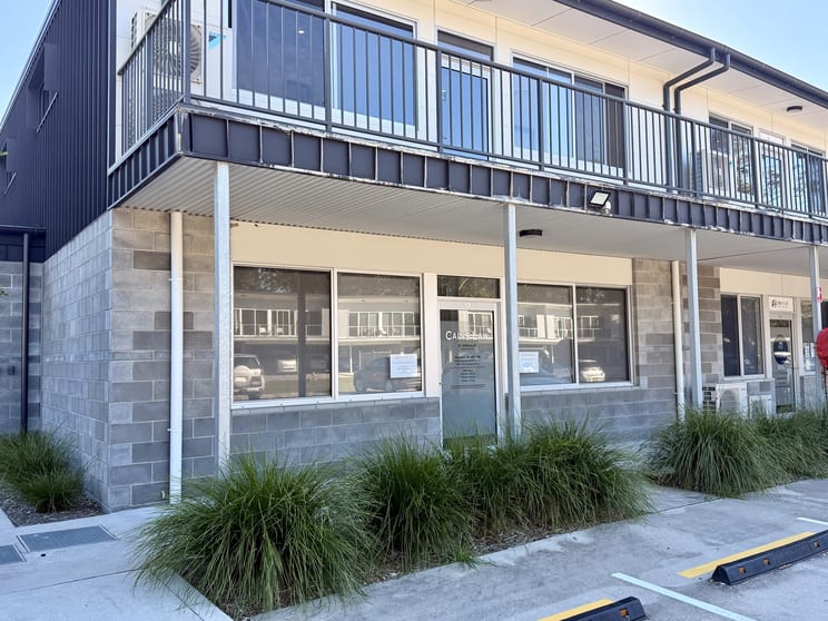 Click to view all images 2/40 Train Street Broulee NSW 2537 - Image 1