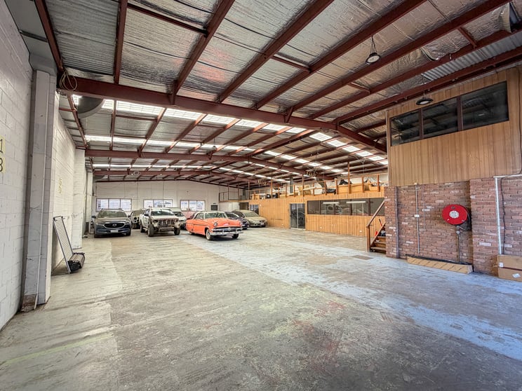 Click to view all images 46 Amberley Crescent Dandenong South VIC 3175 - Image 2