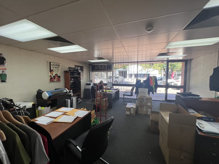 Click to view all images 2/43 King William Street Kent Town SA 5067 - Image 3