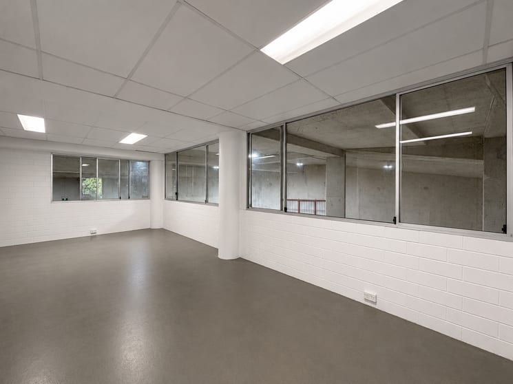 5/35 Leighton Place Hornsby NSW 2077 - Image 3