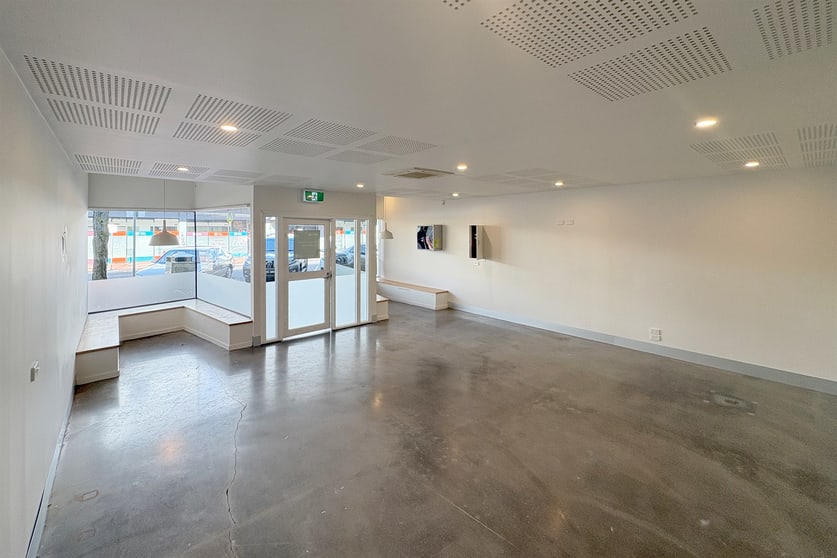 Click to view all images 73 Main Street Croydon VIC 3136 - Image 2