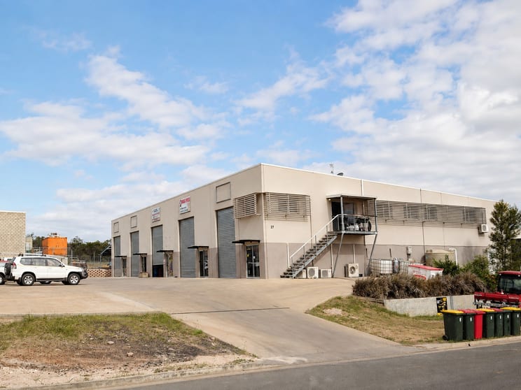 1/27-29 O'Neil Street Moranbah QLD 4744 - Image 2