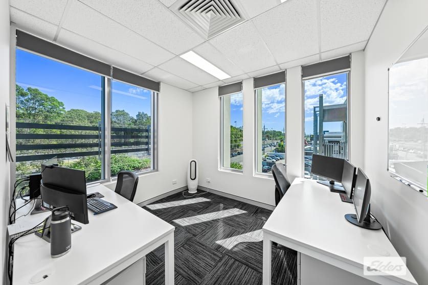Click to view all images 12/3950 Pacific Highway Loganholme QLD 4129 - Image 2