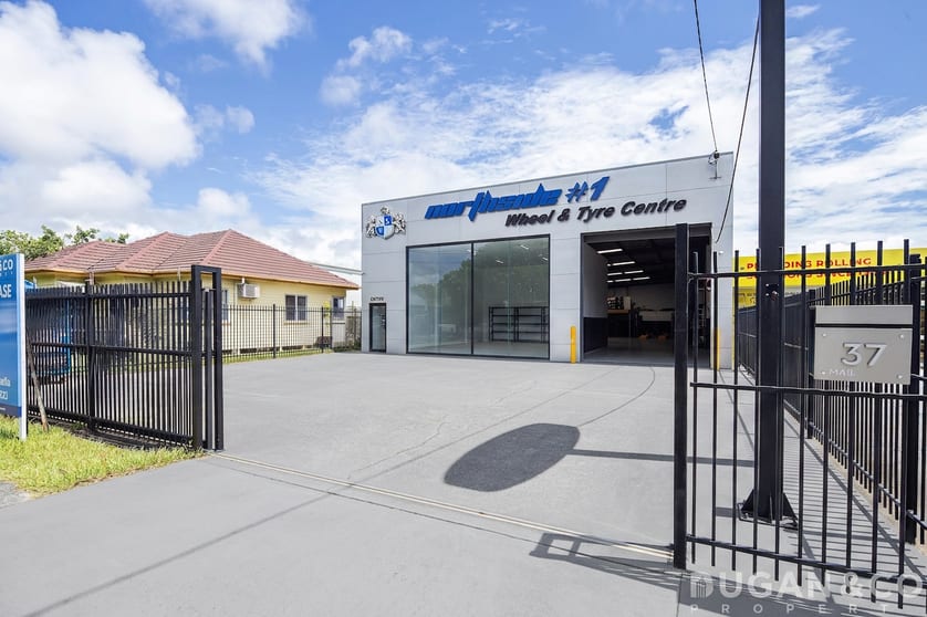 Click to view all images 37 Robinson Road Virginia QLD 4014 - Image 1