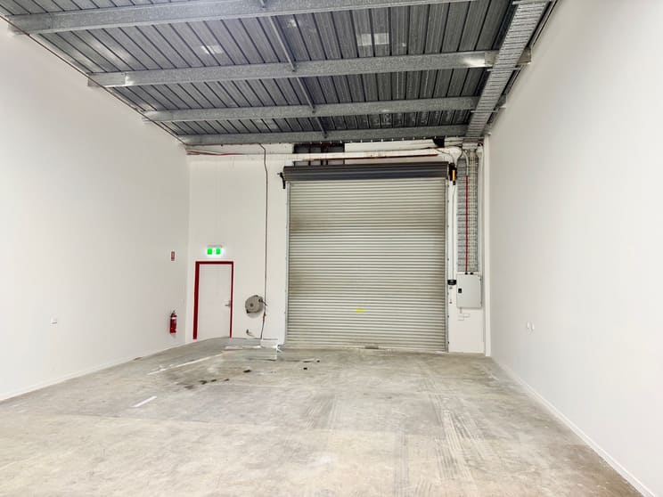 Unit 2/165 Boundary Street Railway Estate QLD 4810 - Image 2