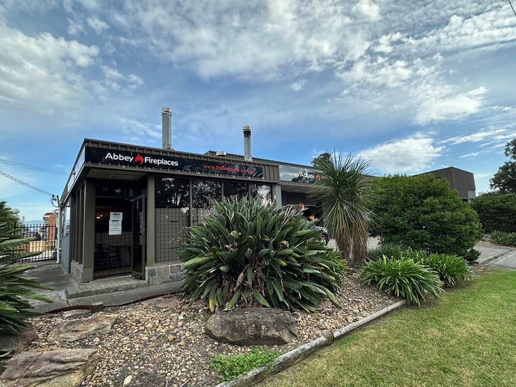 Click to view all images 136 Industrial Road Oak Flats NSW 2529 - Image 3