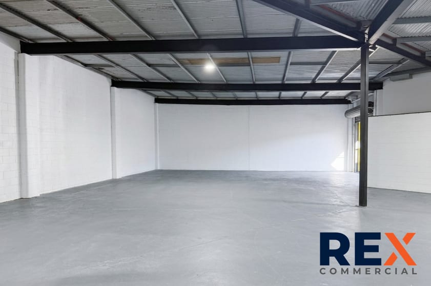 54 Kingston Road Underwood QLD 4119 - Image 2