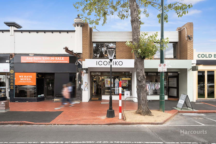 Click to view all images 1/118 Pakington Street Geelong West VIC 3218 - Image 2