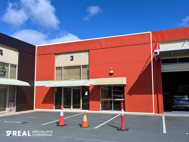 Click to view all images 3/5 Machinery Drive Tweed Heads South NSW 2486 - Image 1