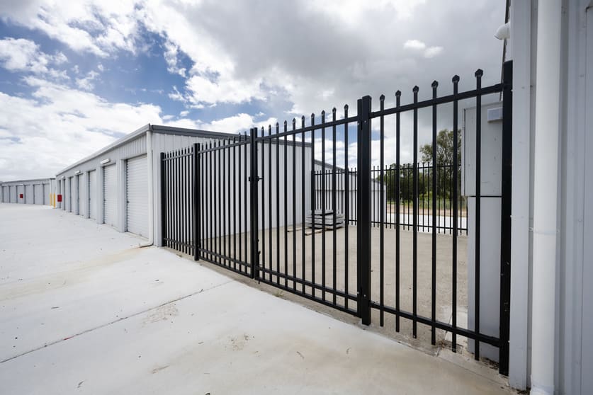Click to view all images 24 Adonus Close Trenayr NSW 2460 - Image 2
