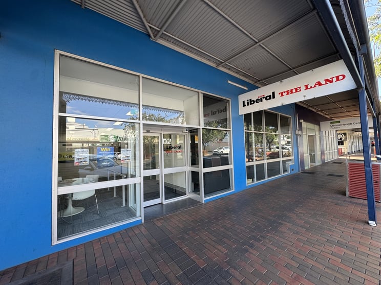 Click to view all images 104 Talbragar Street Dubbo NSW 2830 - Image 1