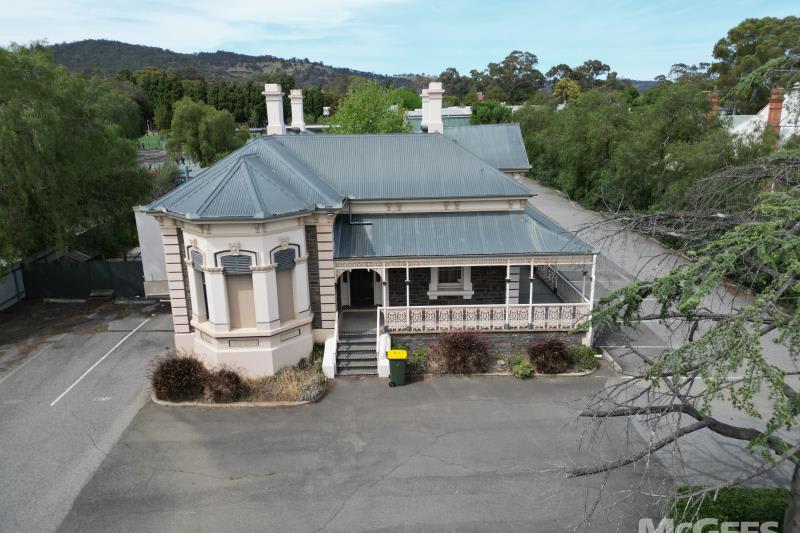 Click to view all images 3 Fisher Street Myrtle Bank SA 5064 - Image 2