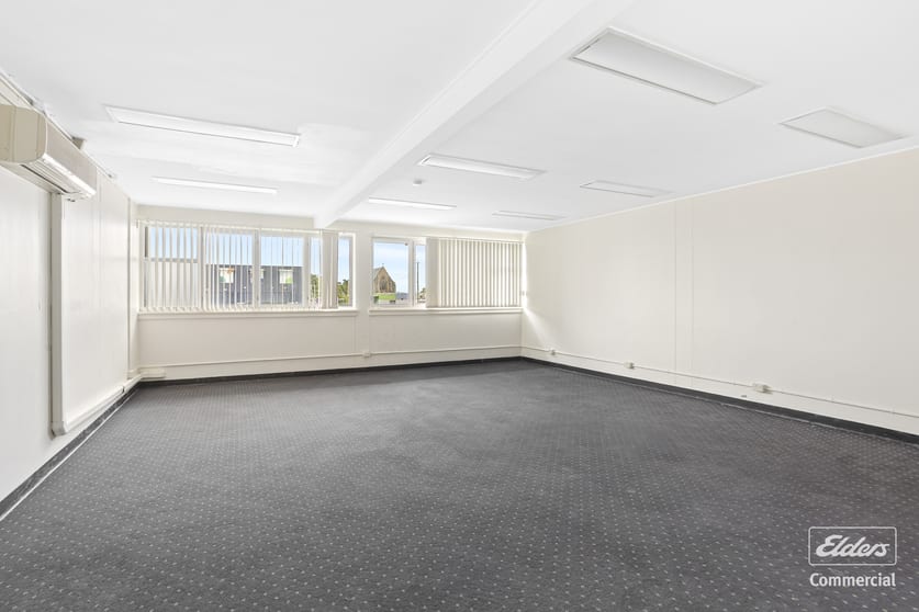 Click to view all images 155 Alma Street Rockhampton City QLD 4700 - Image 3