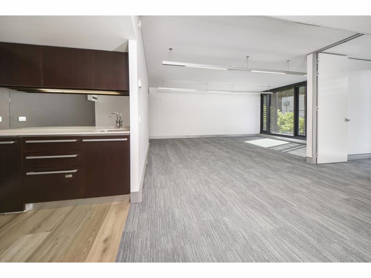 Click to view all images 2.01/55 Miller Street Pyrmont NSW 2009 - Image 2
