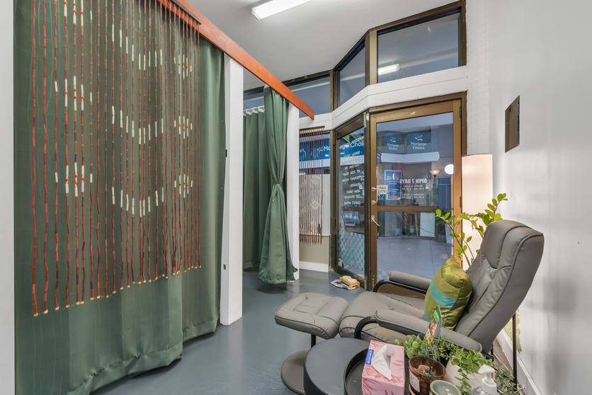 Click to view all images 13a/113 Poinciana Avenue Tewantin QLD 4565 - Image 2