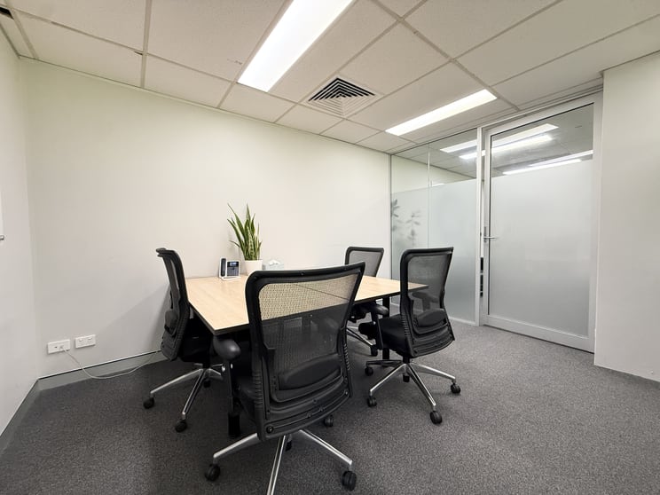 Click to view all images 28-30 Florence Street Hornsby NSW 2077 - Image 2