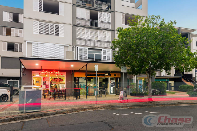Click to view all images 9B/29 Florence Street Teneriffe QLD 4005 - Image 3