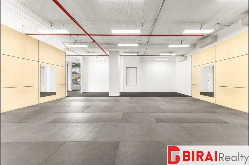 Click to view all images 1/233 Maroondah Highway Ringwood VIC 3134 - Image 3