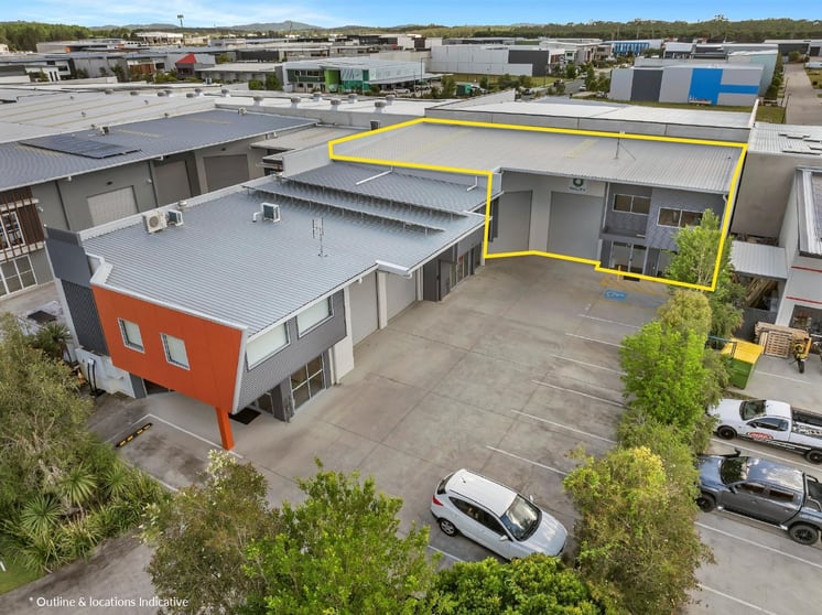 Click to view all images 3 & 4/31 Hancock Way Baringa QLD 4551 - Image 2