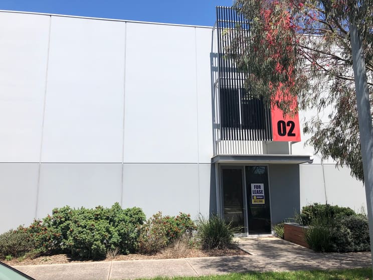 Click to view all images 2/82 Gateway Boulevard Epping VIC 3076 - Image 2