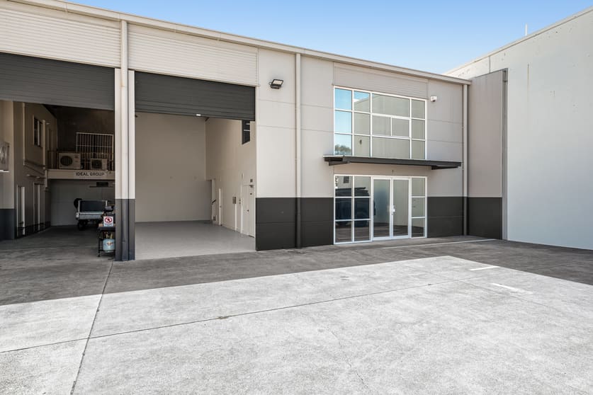 1/9 Stockwell Place Archerfield QLD 4108 - Image 1
