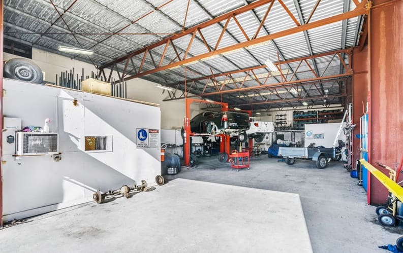 Click to view all images 2/12 Brennan Street Slacks Creek QLD 4127 - Image 2