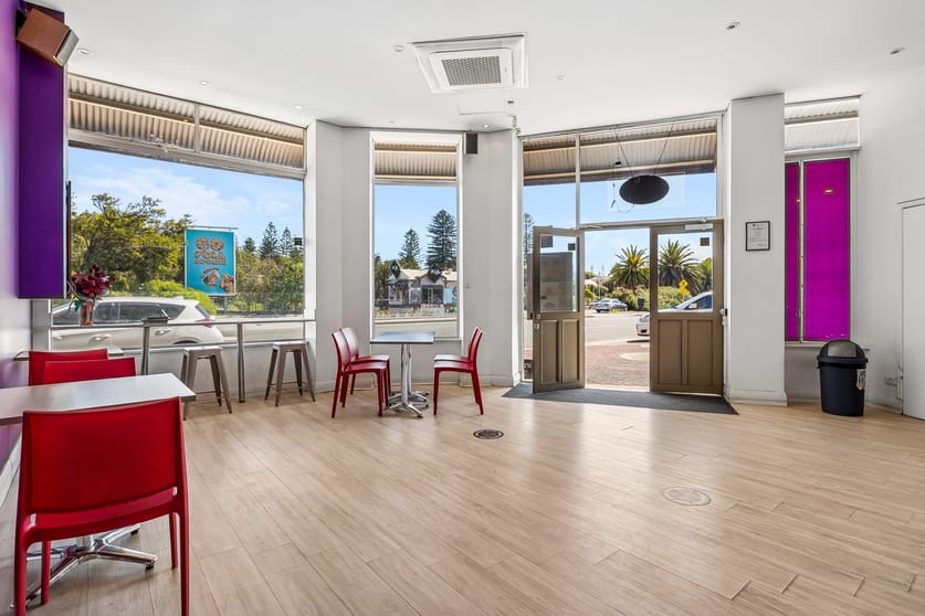 Click to view all images 594 - 596 Stirling Highway Mosman Park WA 6012 - Image 3