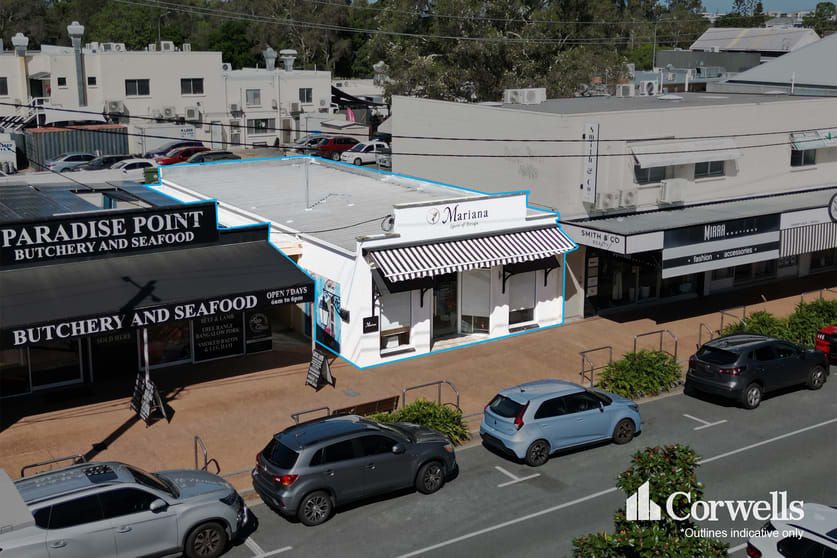 Click to view all images 1/15 Grice Avenue Paradise Point QLD 4216 - Image 3