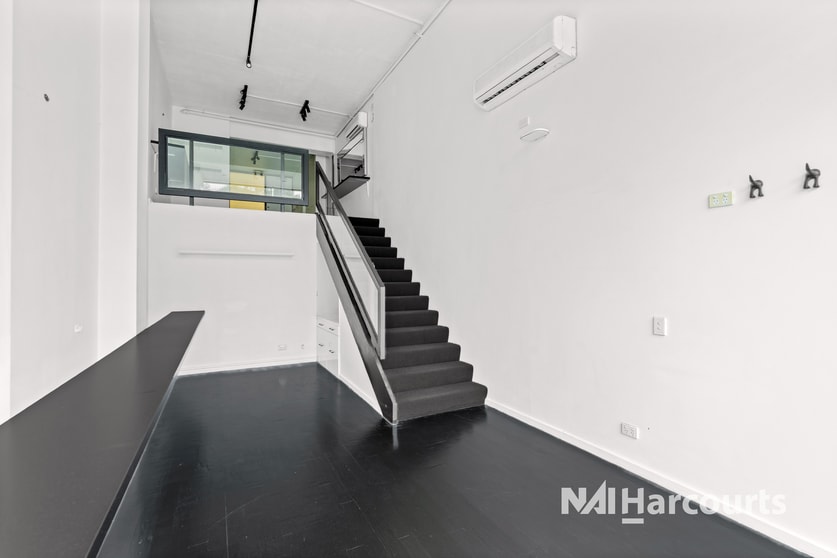Click to view all images 25 Izett Street Prahran VIC 3181 - Image 3