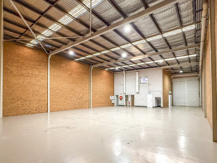 Click to view all images 8 Stacey Street Bankstown NSW 2200 - Image 3