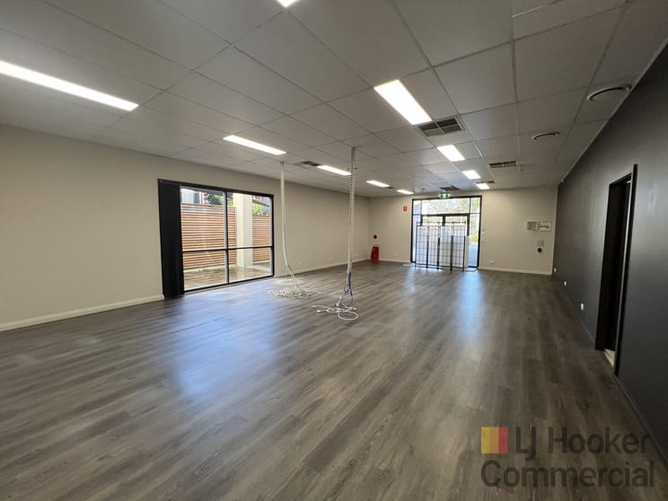 Click to view all images Unit 1/63 Webb Street East Gosford NSW 2250 - Image 3