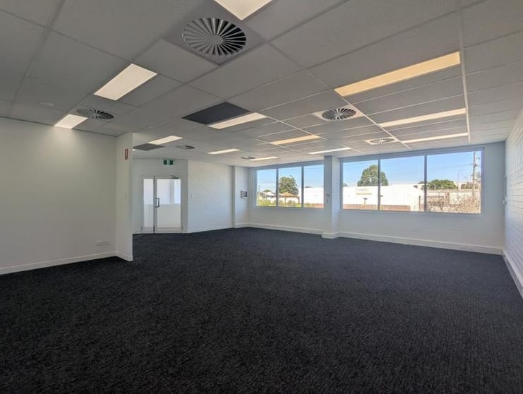Click to view all images Suite 3/23 Belgravia Street Belmont WA 6104 - Image 3