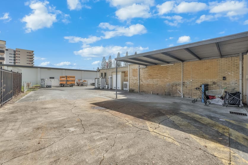 Click to view all images 61-65 Wharf Street Tweed Heads NSW 2485 - Image 3
