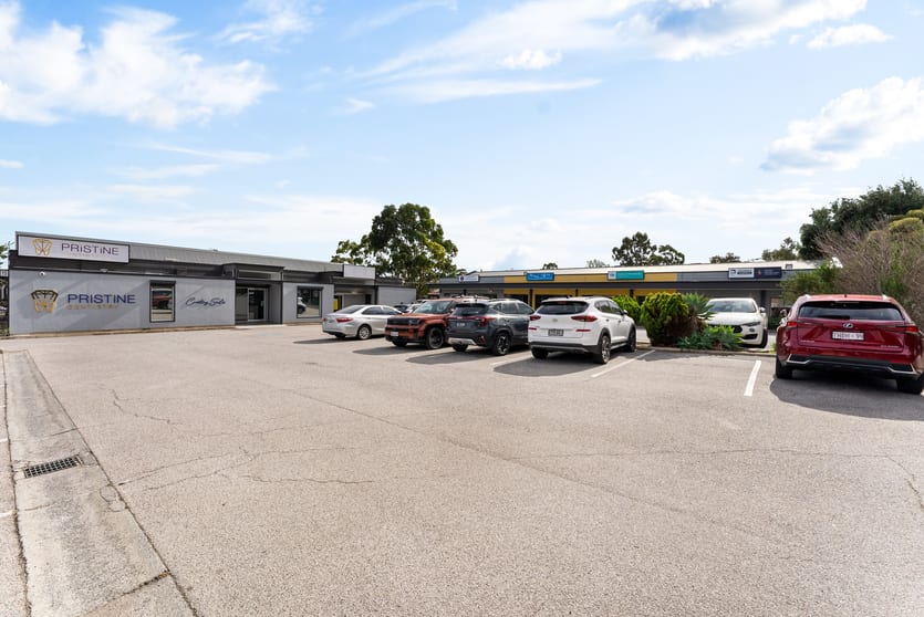 Click to view all images 15 Roopena Street Ingle Farm SA 5098 - Image 3