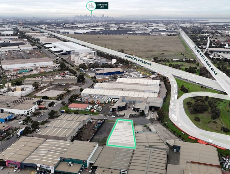 Click to view all images 7 Fleet Street Laverton North VIC 3026 - Image 2