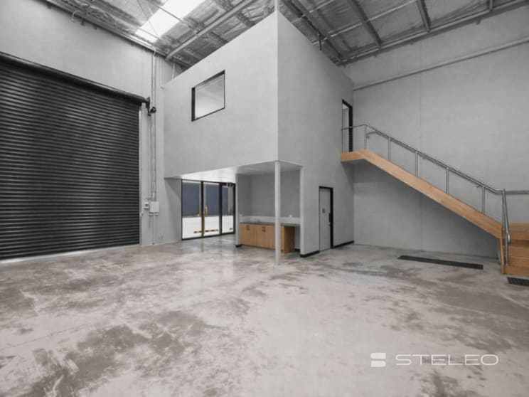 Click to view all images 6/21 McIntosh Street Airport West VIC 3042 - Image 2
