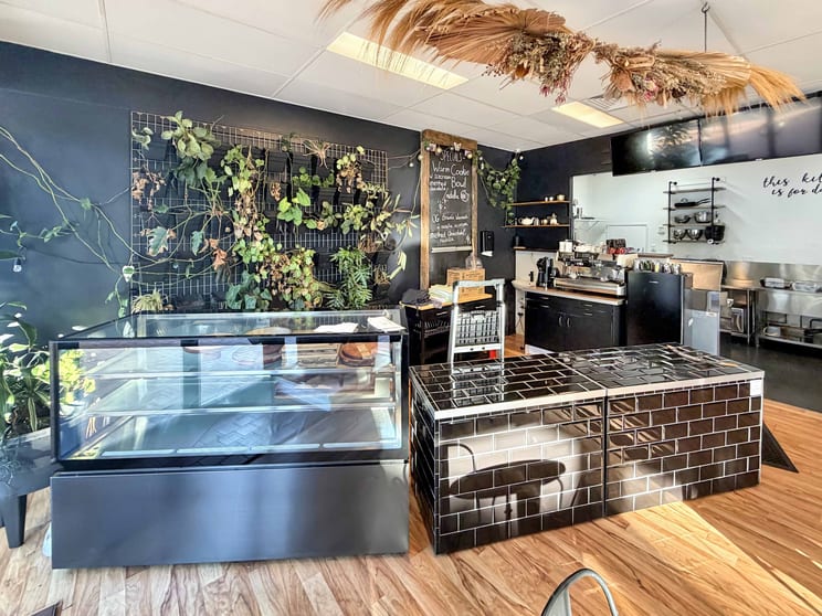 Shop 11/118 Griffith Street Coolangatta QLD 4225 - Image 2