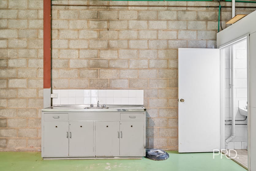 Click to view all images Unit 3/1a Wentworth Street Wagga Wagga NSW 2650 - Image 3